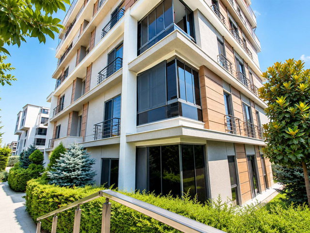 REMAX BEYAZ KUMOVA PARK SIESTA SATILIK 3+1 BAHÇE KATI DAIRE