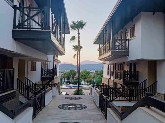 TAŞAĞIL'DA AUGUSTUS VİLLARINDA KİRALIK EŞYALI 1+1 DAIRE
