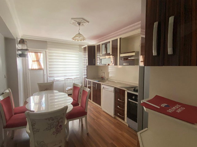 REMAX ARTIS'DEN KAYAKYOLU'NDA KIRALIK 3+1 DAIRE
