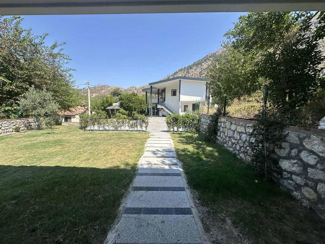 MARMARİS ORHANİYE’DE 120 M² BRÜT 2+1 | YÜKSEK GİRİŞ | 4 CEPHELİ, BALKONLU, BOŞ KİRALIK DAİRE