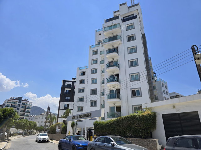 GİRNE MERKEZ'DE SİTE İÇERİSİNDE SATILIK 1+1 DAİRE