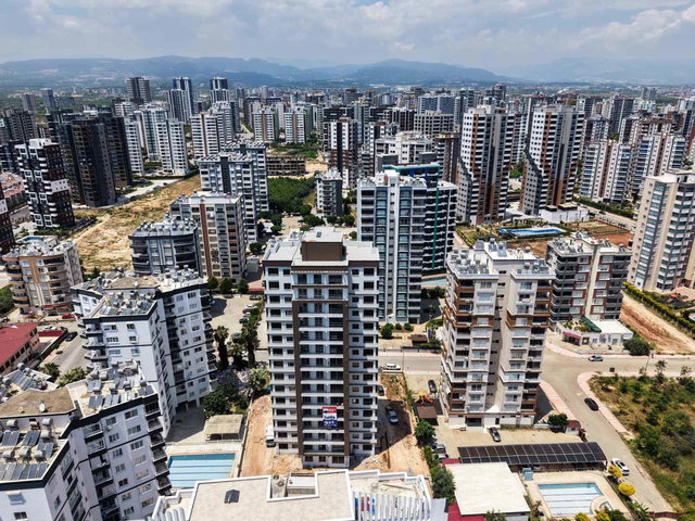 REMAX PALM'DEN MEZİTLİ AKDENİZ MAH.NDE SIFIR BİNA KİRALIK 2+1