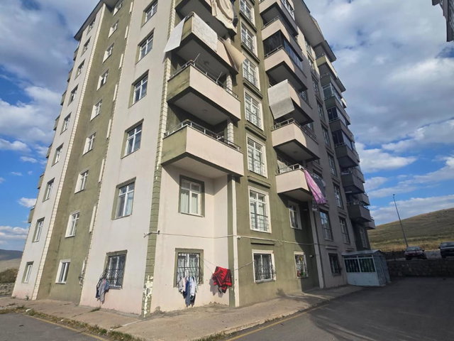 REMAX İLKE'DEN HİLALKENT'TE 3+1 SATILIK DAİRE