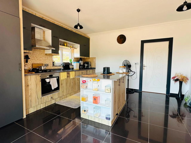 MANAVGAT HACIİSALI MAHALLESİ SATILIK 5+1 VİLLA