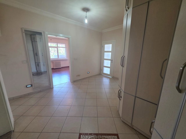 NERMIN MEHMET ÇEKIÇ A.LISESI YAKINI  MERKEZ 84 SITESI 125 M2 3+1 BOŞ
