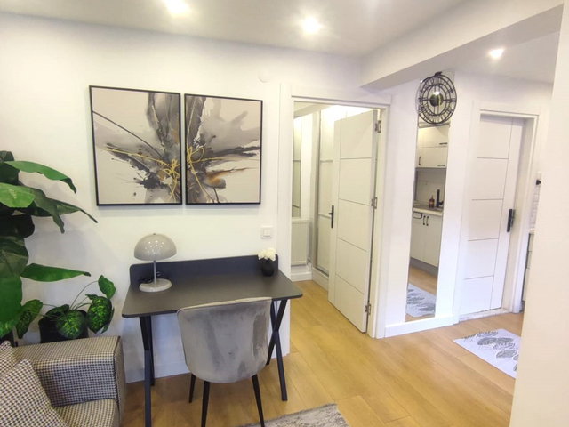 KARTAL YAKACIK ÇARŞI EŞYALI 1+1 SATILIK DAİRE