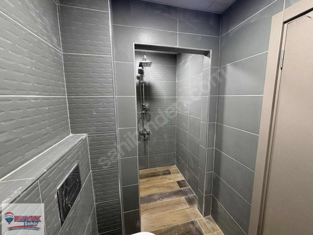 REMAX ŞEHİR 'DEN DEVLET HASTANESINE KOMŞU 1 + 1 SATILIK DAIRE