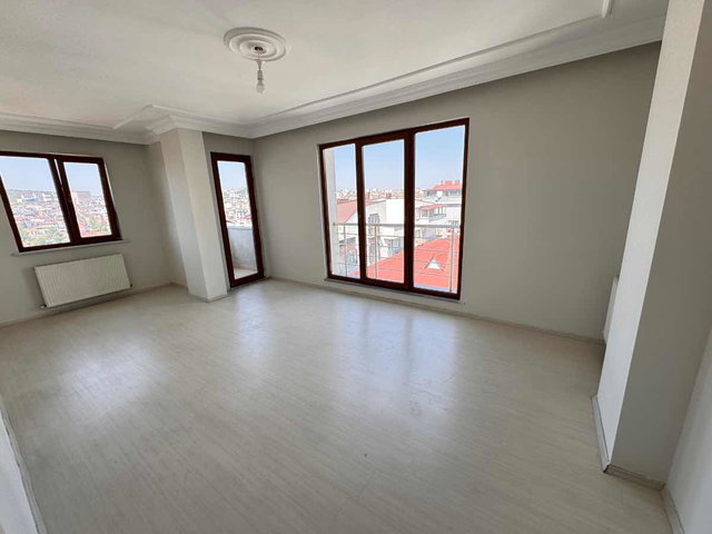 GEBZE MUSTAFA PAŞA MAHALLESINDE SATILIK 5+1 DUBLEX DAIRE.