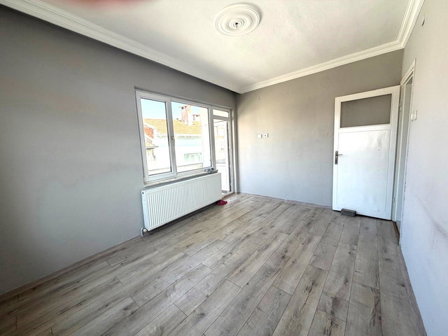 RE/MAX İNCİ'DEN HASAN BASRİ ÇANTAY MAH.’DE 2+1 KİRALIK DAİRE
