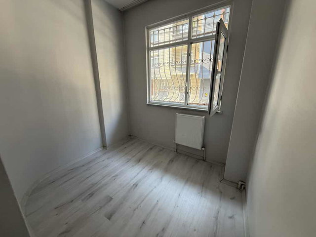 ￼KARADENİZ MAHALLESİNDE SATILIK 2+1 GİRİŞ KAT DAİRE