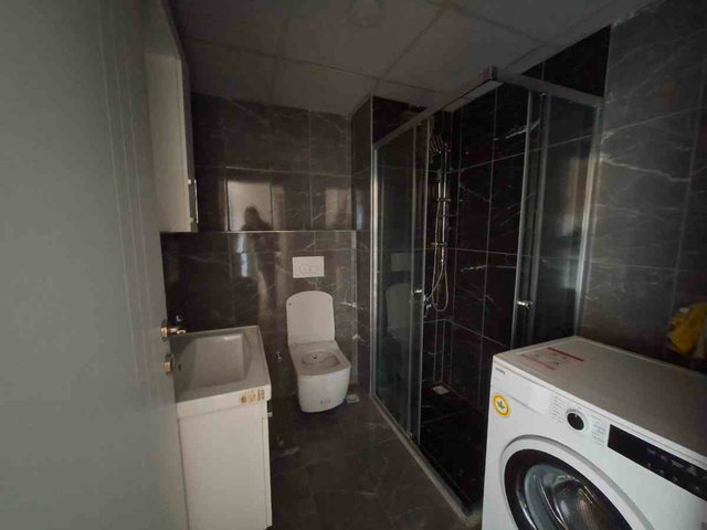 REMAX DEM'DEN YENİ HASTANE YAKINI CADDEÜSTÜ 1+1 EŞYALI DAİRE