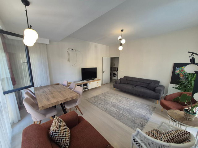 ATAŞEHİR ESATPAŞA MARMARAMS SİTESİ ARA KAT KİRALIK 3+1 DAİRE