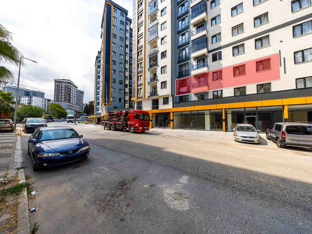 TUZLA AYDINLI'DA SATILIK 3+1 OTURUMA HAZIR SIFIR OTOPARKLI DAIRE