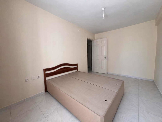 KUŞADASI İKİ ÇEŞMELİK’TE MERKEZİ KONUMDA 2+1 SATILIK DAİRE