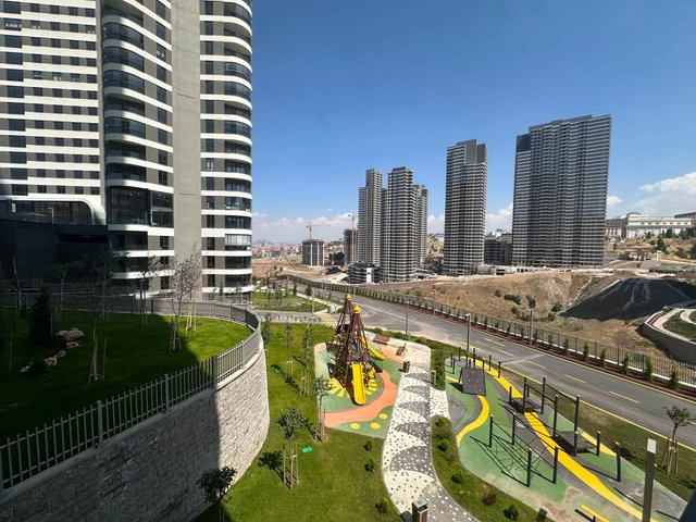NATURA VADİ SİTESİ A1 BLOK 4.5+1 VADİ MANZARALI LÜKS KİRALIK!