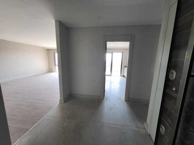REMAX DEĞİŞİM-CUMHURİYET MH.KONSEPT VERA KİRALIK 4+1 SIFIR DAİRE