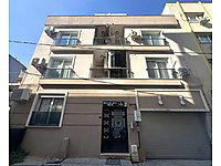 4 REMAX BESTTEN BAYRAKLI POSTACILARDA KİRALIK 2+1 DAİRE