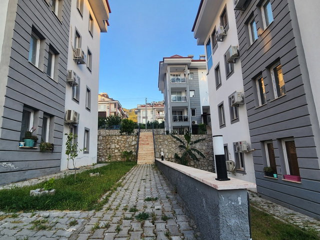 HAVUZLU SİTE İÇERİSİNDE UZUN DÖNEM EŞYALI KİRALIK DAİRE