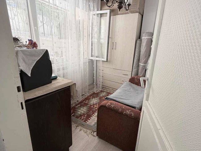 FERİT SELİM  PAŞA CADDESİNDE KAT MÜLKİYETLİ SATILIK DAİRE.
