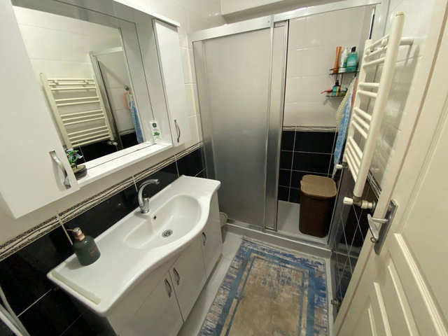 GAZİOSMANPAŞA’DA 210 M² BRÜT 4+1 | 3. KAT | 4 CEPHELİ | KAT MÜLKİYETLİ TAPULU