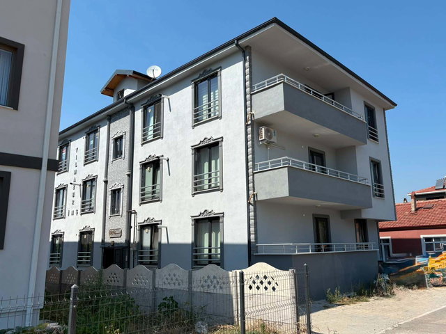 REMAX EFFECT ' TEN GEYVE TEPECİKLER MAH. SIFIR 2+1 KİRALIK DAİRE