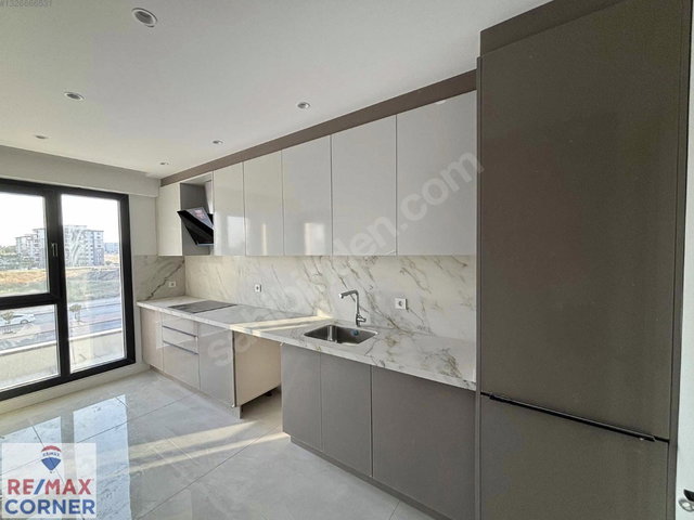 MODERN SİTE YAŞAMINDA 3+1 KİRALIK DAİRE