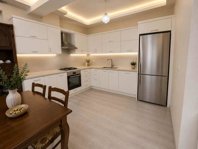KARŞIYAKA ATAKENT YALI MAHALLESI’NDE MODERN SATILIK 2 + 1 DAIRE