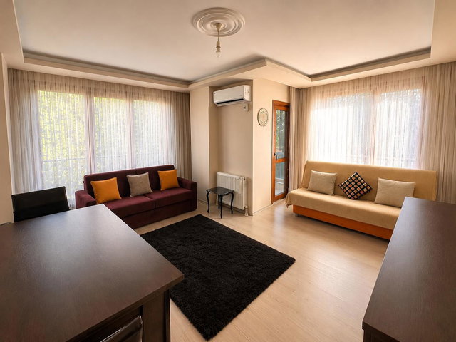 ATAŞEHİR İÇERENKÖY'DE YENİ BİNADA SATILIK 2+1 DAİR