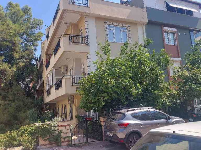 ALTINKUM'DA GENİŞ FULL EŞYALI BAHÇEDEN DE GİRİŞİ OLAN 1+1 DAİRE