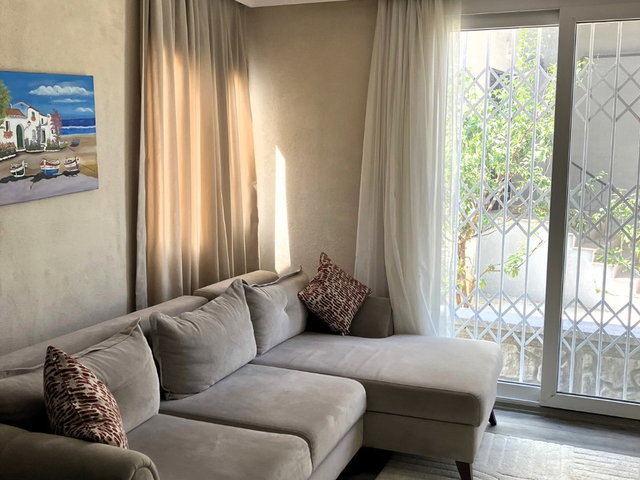 URLA ALTINTAŞ TOPLU ULAŞIMA,MARKETLERE YAKIN EŞYALI 1+1 DAIRE