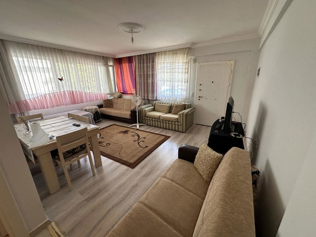 REMAX'TAN - YENİ MAHALLE'DE, 1+1 EŞYALI UZUN DÖNEM KİRALIK DAİRE