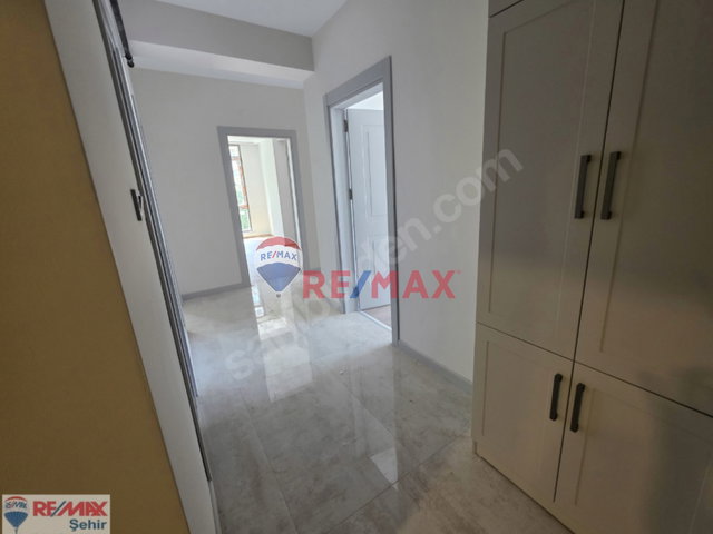 YALOVA ADNAN MENDERES'TE SATILIK 2+1 DAİRE