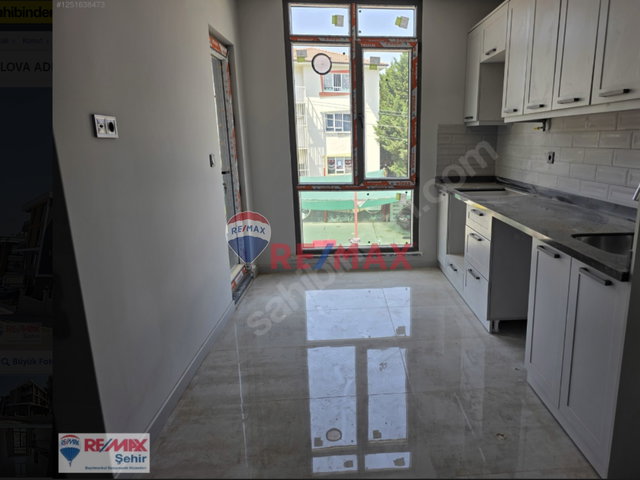 YALOVA ADNAN MENDERES'TE SATILIK 2+1 DAİRE