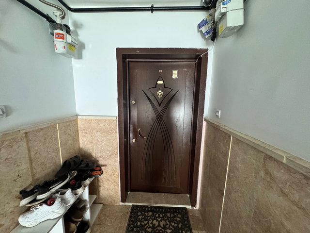 SİNCAN MENDERES’TE PARK KARŞISI, GÜNEY-BATI CEPHELİ 3+1 EN ÜST KAT KİRALIK DAİRE