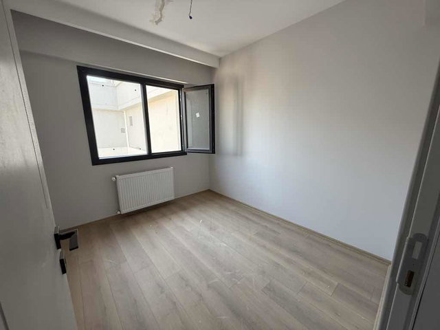 BORNOVA’DA 13. KAT 2+1 | 4 CEPHELİ, BALKONLU, BOŞ VE EŞYASIZ KİRALIK DAİRE