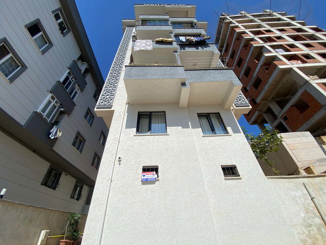 KARTAL YAKACIK ÇARŞI MAH'DE KİRALIK 2+1 DAİRE