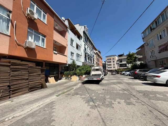 ESATPAŞA MAHALLESİ DÜZOVA SOKAK 2+1 BOŞ KİRALIK DAİRE