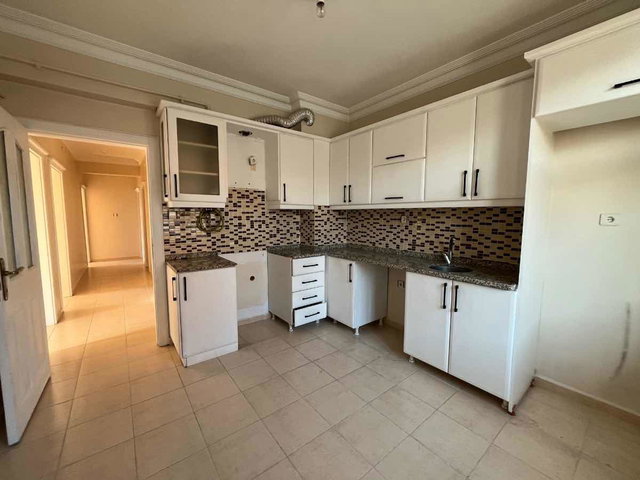 REMAX DEM'DEN ATATÜRK MAHALLESİNDE 3+1 145M2 KİRALIK DAİRE