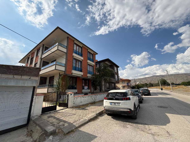 REMAX DEM'DEN KAZIMKARABEKİR MAHALLESİN'DE KİRALIK 2+1 DAİRE