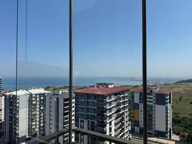PANORAMİK DENİZ MANZARALI 14. KATTA ÖZEL YAPIM 3+1
