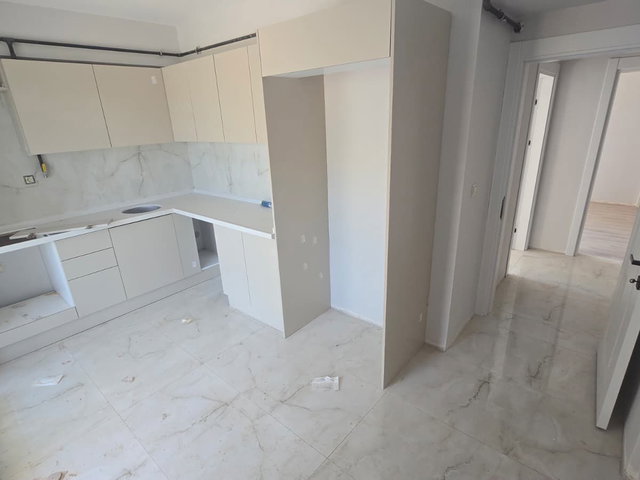 BAŞİSKELE FATİH DE SATILIK SİTE İÇİ LÜKS 2+1 ARAKAT ASANSÖRLÜ