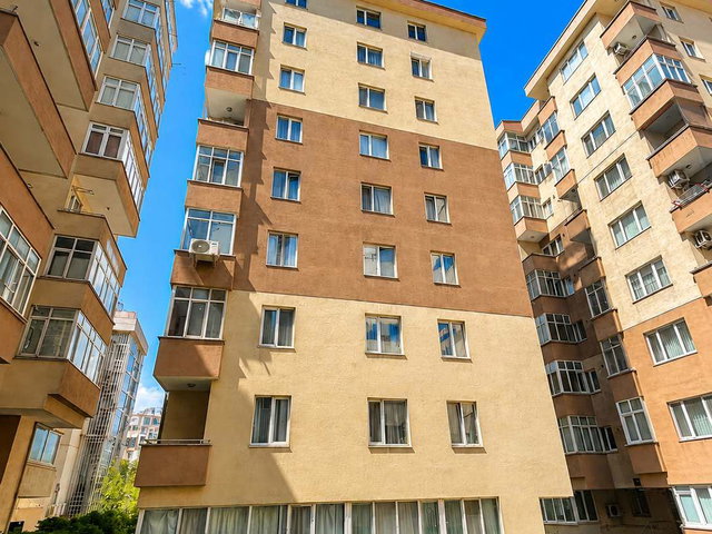 ÜSKÜDAR'DA SİTE İÇERİSİNDE İÇİ YAPILI 3+1 ARA KİRALIK KAT DAIRE !!!