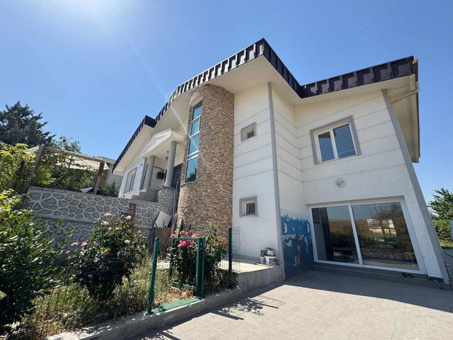 FIRSAT! DODURGA MEŞELİK SİTESİ’NDE 6+2 LÜKS VİLLA