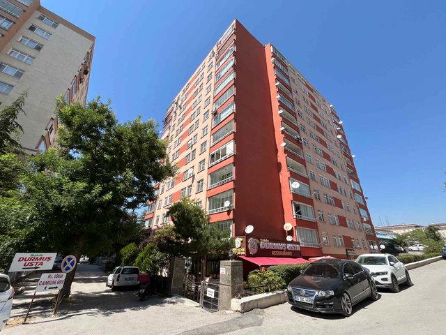 YENİMAHALLE METRO DURAĞI YANI KOMPLE YAPILI 3+1 SATILIK DAİRE