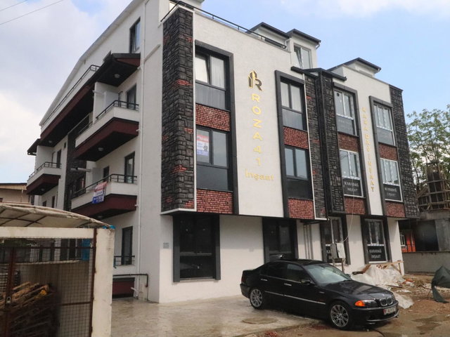 KARTEPE ATAEVLER-BAHÇELİEVLER 2+1 ARAKAT KİRALIK DAİRE 1 YAŞINDA