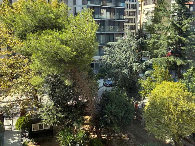 SUADİYE PLAJYOLUNDA 350 M2 5 ODA 85 M2 SALON PRESTİJLİ BİNADA BALKONLU ŞIK DAİRE