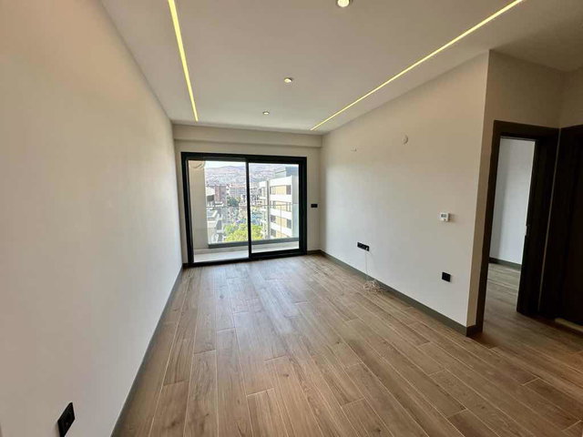 BAYRAKLI MANSUROĞLU MARKA PREMİUM’DA KİRALIK DAIRE/OFİS