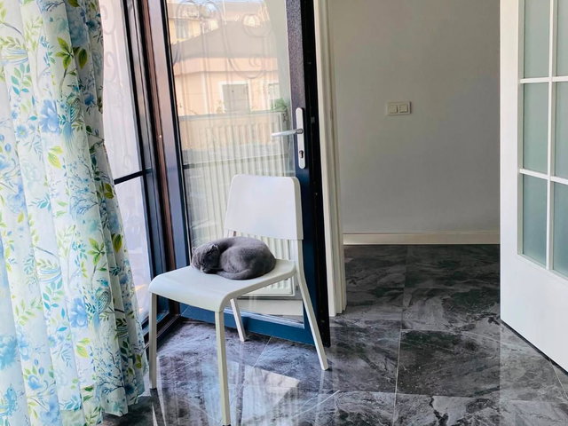 ERENKÖY'DE 8 YILLIK İSKANLI BİNADA NET 190M2 4+1 ÇATI DUBLEKSİ