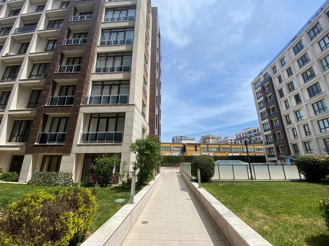 PRESTİJ BEYKENT SİTESİ PEYZAJ CEPHE GÖL MANZARALI ÇATI DUBLEKS KIRALIK
