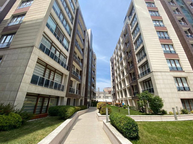 PRESTİJ BEYKENT SİTESİ PEYZAJ CEPHE GÖL MANZARALI ÇATI DUBLEKS KIRALIK